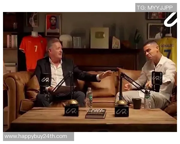 足球明星的财富揭秘：他们的年收入、投资与豪华生活方式分析